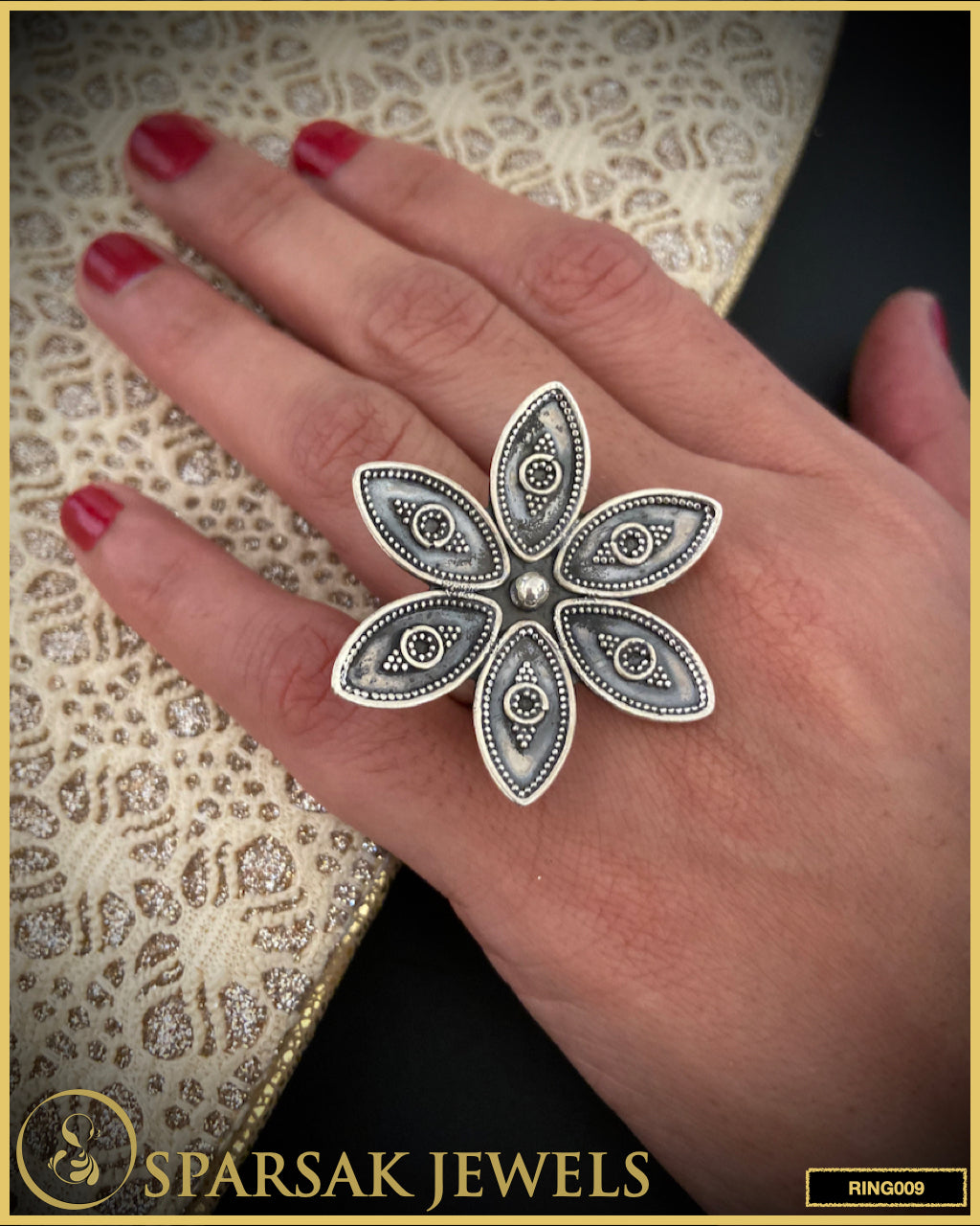 Sparsak Jewels Medium Silver Kite-Shaped Flower Ring - Chic statement jewelry featuring unique kite-shaped design with floral accents