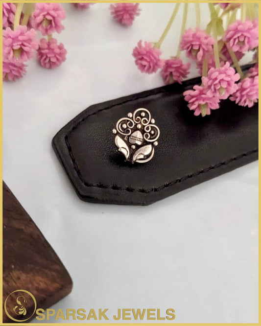Artisanal Silver Nosepin Inspired by Indian Royalty by Sparsak Jewels