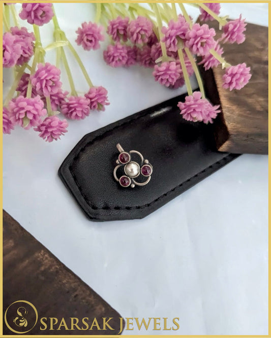Minimalist Silver Nosepin by Sparsak Jewels
